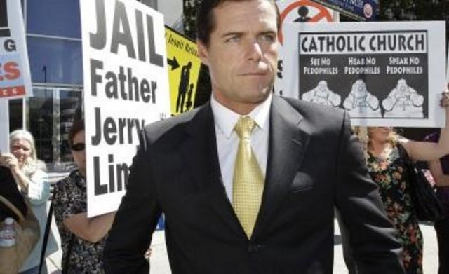 22.William Lynch-CEO-Barnes&Noble, Inc. -