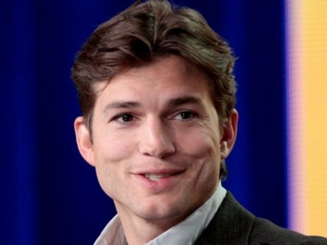 15.Two and a Half Men dizisinin genç yıldızı Ashton Kutcher bölüm başı aldığı 700 bin dolarla "en çok kazanan tv yıldızı" listesinde ilk sıralarda olmalı. Yıldızın yıllık kazancı ise 14 milyon dolar.