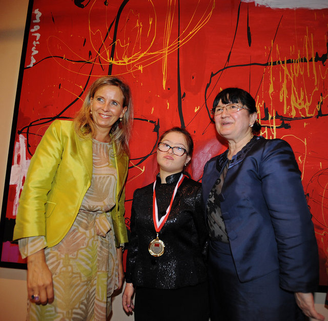 MERYEM ALAKBERLİ, CAMILLA VON HASBURG