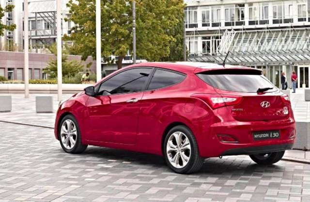 Hyundai i30 Coupe (2)