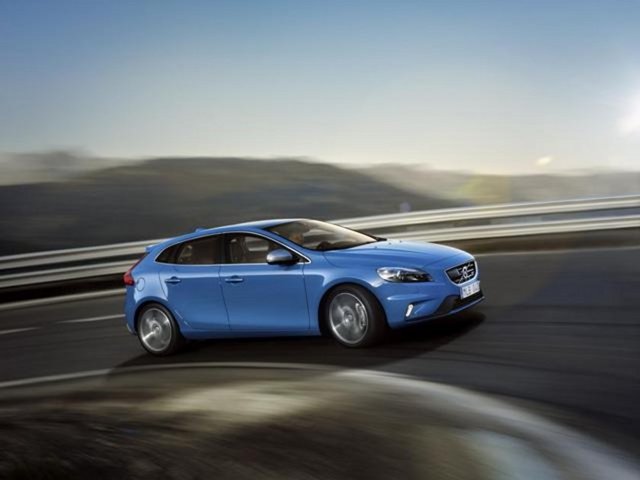 Volvo V40