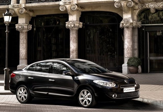 Renault Fluence 1.5 dCI  - ESKİ FİYAT:51.050  YENİ FİYAT:52.170 (TL)