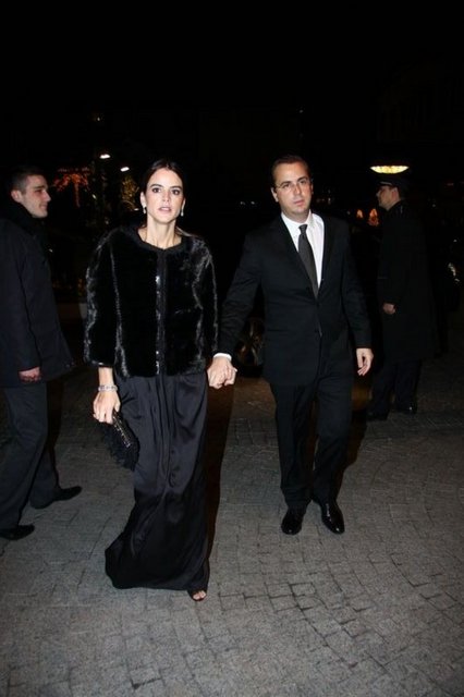 EDVINA SPONZA, MURAT ÖZYEĞİN