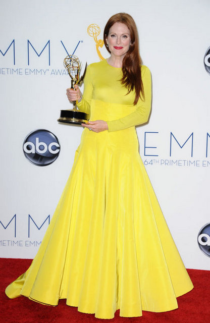 JULIANNE MOORE