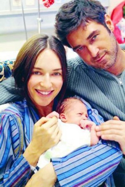 Podyumların gözde çiftlerinden Burak Hakkı ve Sema Şimşek'in Rüzgar adında bir oğulları var.