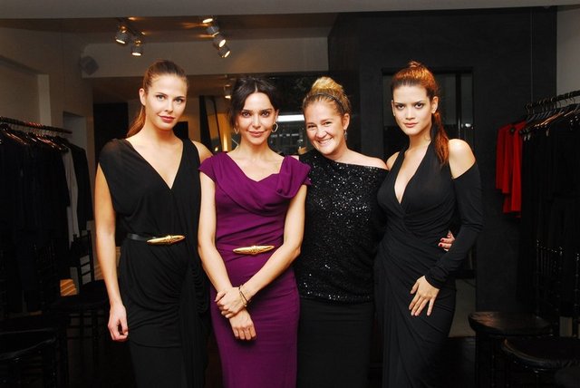 SYLVIA, HANDE ATAİZİ, ZEYNEP EKŞİOĞLU, MİRİAN