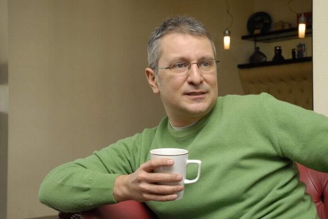 YEKTA KOPAN:Bozkırın tezenesi susar mı? Mekanı cennet olsun ustanın. #NesetErtas