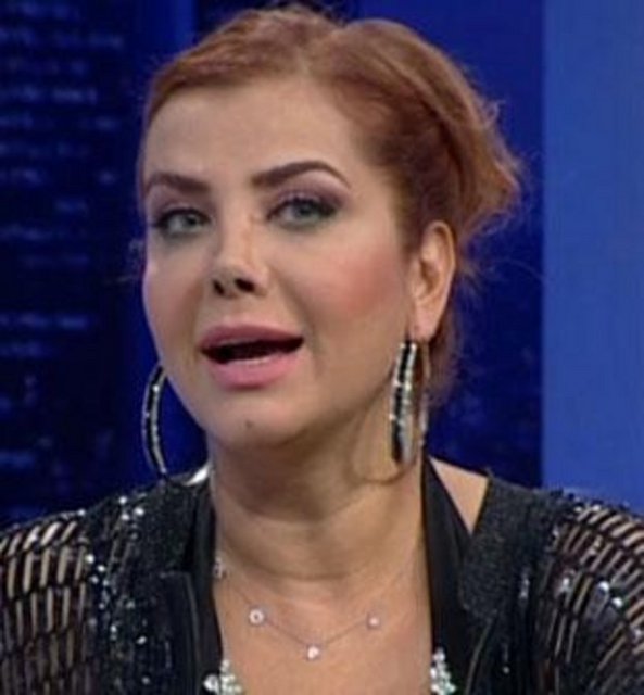 TANYELİ: - Özümüzdü, kalpten dile gelen, sözümüzdü. Türkiye'nin Ozanı bugün hakkın rahmetine kavuşmuş mekanı cennet olsun.. -