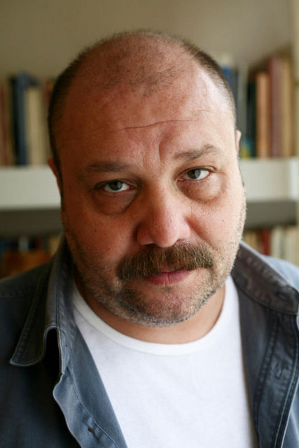 AHMET MÜMTAZ TAYLAN: - "Gönül yorulmuyor ama gölge yoruluyor halliyle..." Neşet ERTAŞ (Son Abdal)