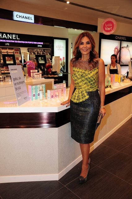 FERYAL GÜLMAN 