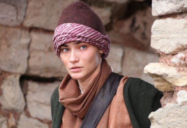 Kocası Kanuni Sultan Süleyman tarafından öldürülmüştü.