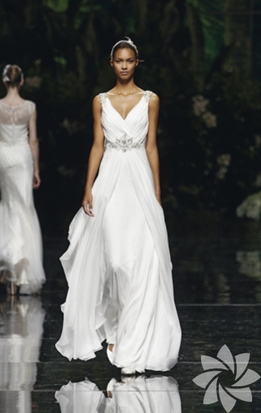 Pronovias