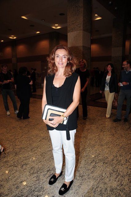 BANU ÇARMIKLI