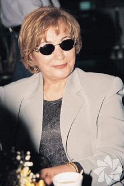 Tarkan - Neşe Tevetoğlu