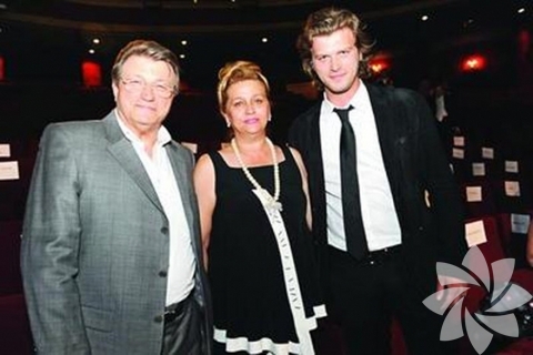 Nurten - Kıvanç Tatlıtuğ