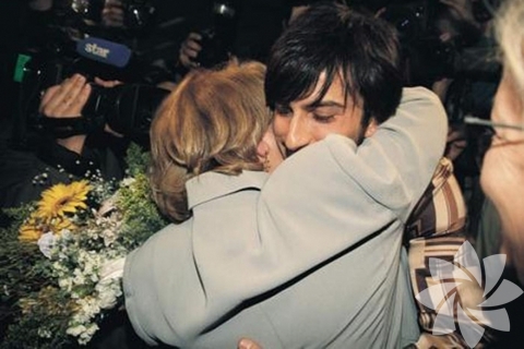 Tarkan - Neşe Tevetoğlu