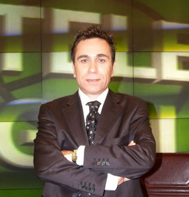 SABRİ UGAN: "Ahmed Hassan saklıyor topu, saklambaç oynuyor, toplu saklambaç!.."