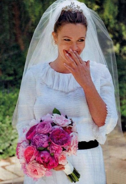 DREW BARRYMORE