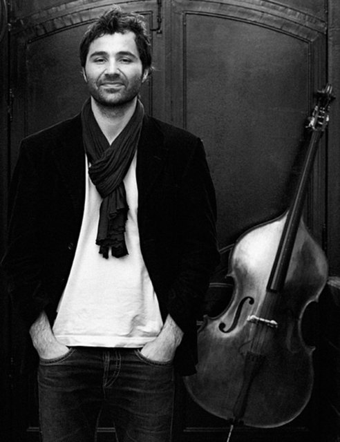 7 Ekim Pazar, Tamirane'de; saat 15.00-17.00 arasında Morning Jazz Sessions kapsamında, Ozan Musluoğlu Quartet. Giriş: Ücretsiz. Tel: (212 311 73 43)