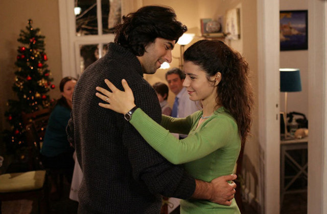 matyuri-porno-fatmagul-i-kerim-i-ih-svadebnie-foto-uderzhalas