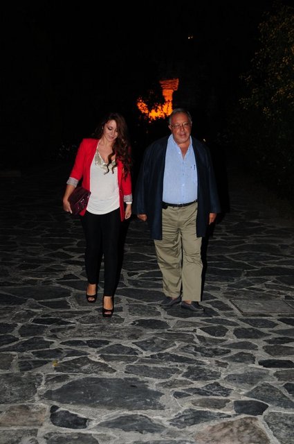 AYŞE NUR, CERİ BENARDETE