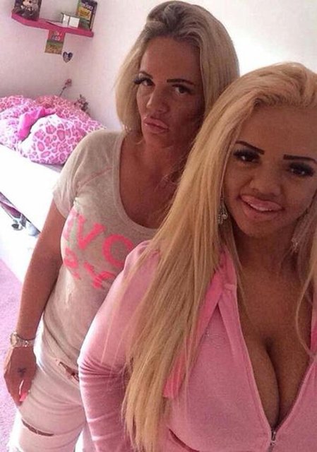 Hatta operasyonlar sayesinde Kayla'dan daha genç gözüktüğümü söyleyen bile oluyor.