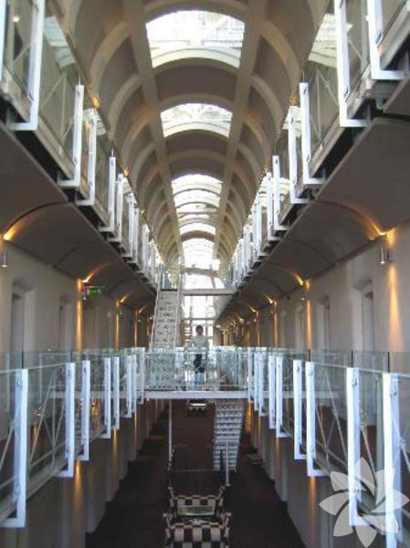 Otel Alcatraz-  Almanya 