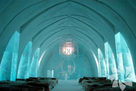 Jukkasjarvi Ice Hotel- İsviçre