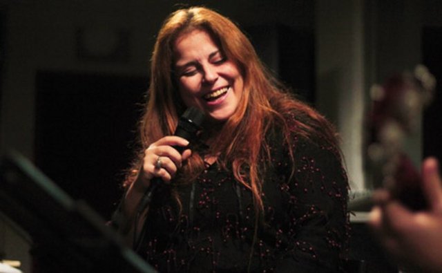 19 Ekim Cumartesi, Nardis'te; saat 22.30'dan sonra Sibel Köse Quartet. Giriş: 35 TL. Tel: (212 244 63 27)