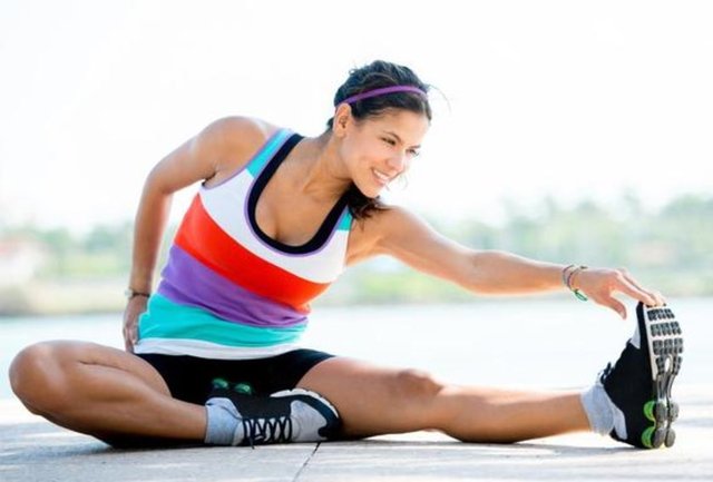 Aktif ve sportif birisiniz. Başkalarının size yakınlaşması zordur. Ancak kolay aşık olursunuz. Bir kez bir şeyi elde edemeyeceğinizi öğrendiğinizde çabuk pes eder ve çabucak bırakırsınız.  -