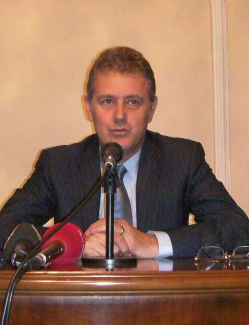 MAHMUT - AYŞE ÖZGENER