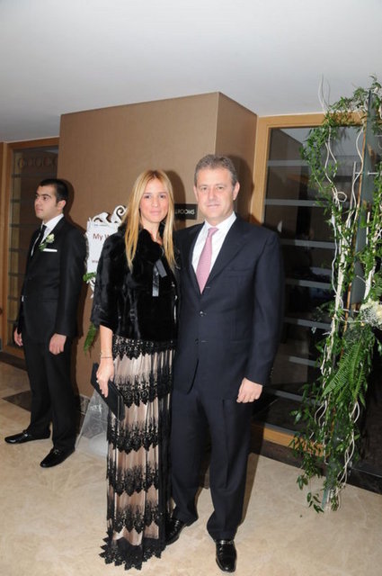 MAHMUT - AYŞE ÖZGENER