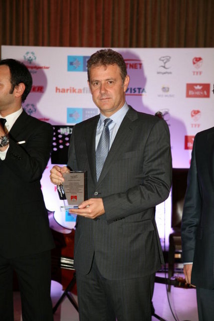 MAHMUT ÖZGENER