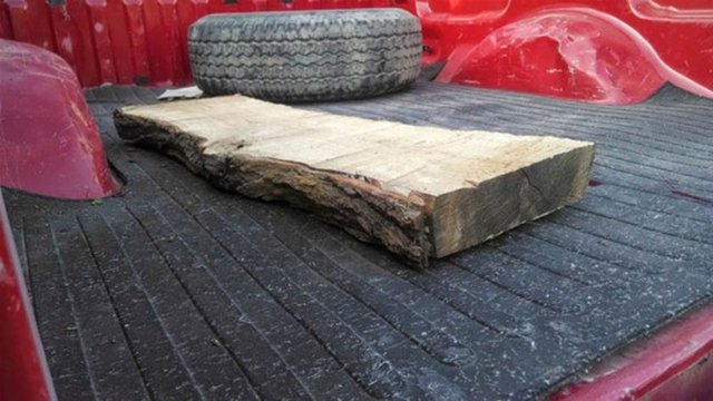 HER ŞEY BİR ODUNLA BAŞLADI... - Her evlilik böyle mi sonuçlanır, bilinmez. Ama bilinen bir şey var ki o da evlilik tekliflerinin her geçen gün daha yaratıcı olması gerektiği. Her ne kadar kadınlar bu noktada büyük beklentiler içerisinde olmadıklarını belirtseler de…