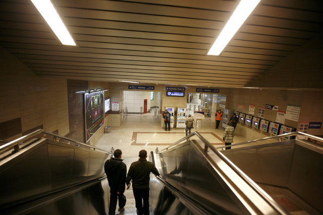 Fındıklı'da araçlarını bırakıp Finiküler kullanılabilir.