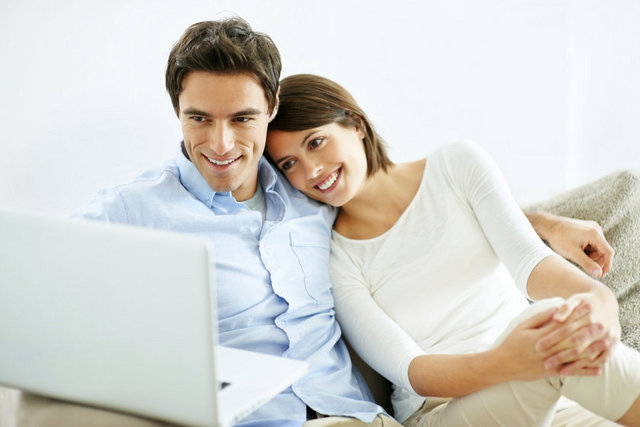 Sizin çevrenizdeki erkekleri kıskanıyor mu? Tanımadığı kişilere tepki gösteriyor mu?