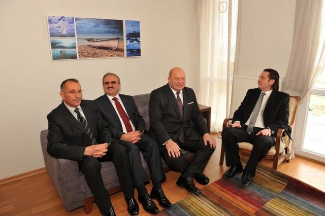 MUSTAFA KOÇ