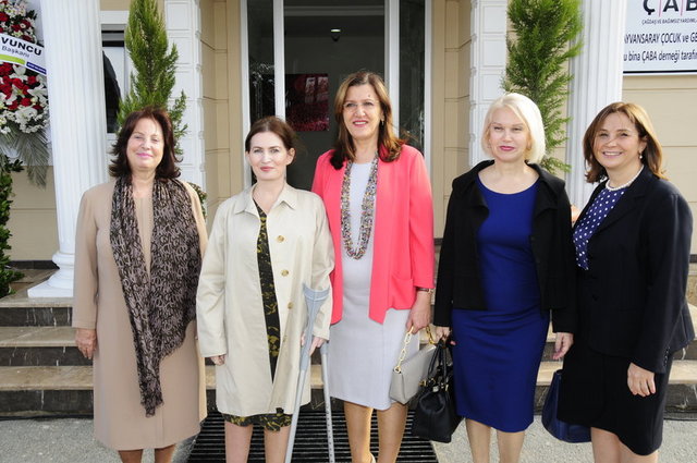 MONİK İPEKEL, ÖZLEM CANKURTARAN, NURTEN ÇAPKIN, ALEV TÖRÜNER, EMİNE ERDEMMONİK İPEKEL, ÖZLEM CANKURTARAN, NURTEN ÇAPKIN, ALEV TÖRÜNER, EMİNE ERDEM