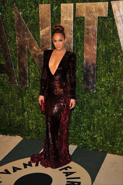 JENNIFER LOPEZ