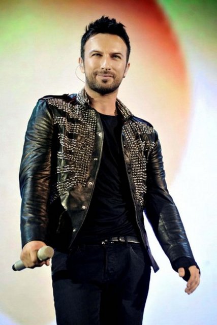 Tarkan - yeri Almanya aslen Rize'li