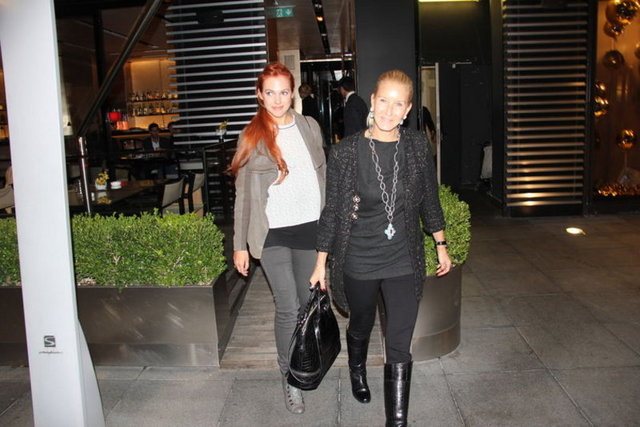MERYEM UZERLİ, DIANA ŞAHENK