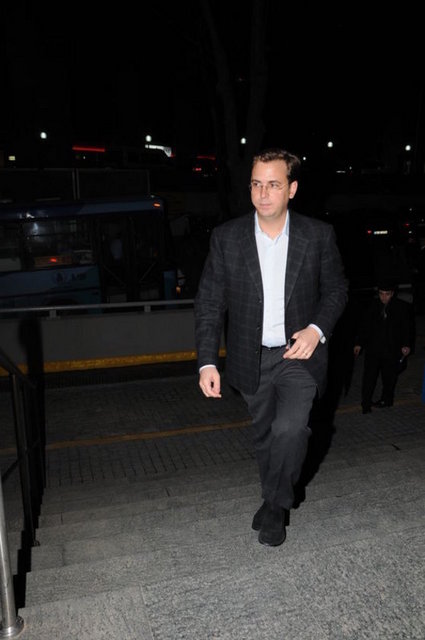 MURAT ÖZYEĞİN