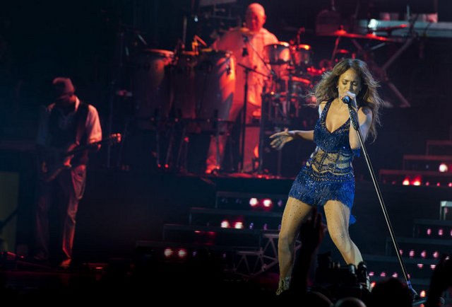 JENNIFER LOPEZ