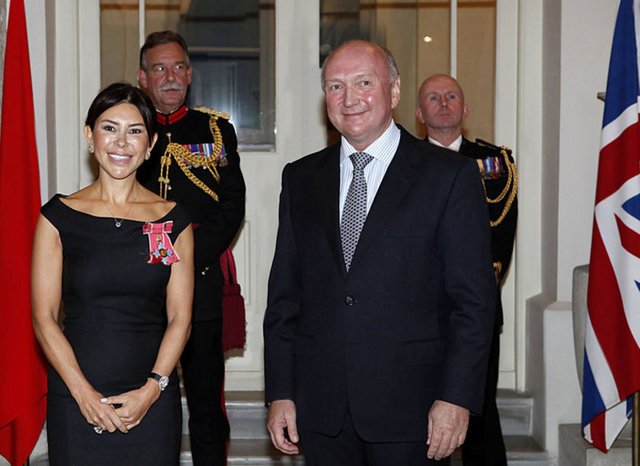 SUZAN SABANCI DİNÇER