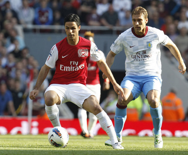 291-Aston Villa - ArsenalAston Villa deplasmanına çıkacak olan Arsenal'de Abou Diaby, Theo Walcott ve Andre Dos Santos forma giyemeyecek. Aston Villa'da ise Jo Bennett, Chris Herd ve Charles N'zogbia oynamayacak.