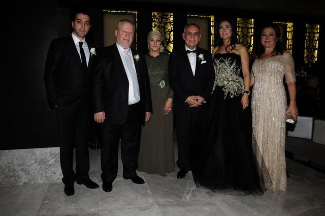 OSMAN, ALİ - NEŞE BUZUL, AHMET METİN,GİZEM AYAYDIN, SETENAY METİN 