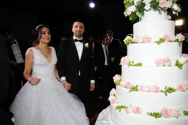 ÖZGE - SERKAN BUZUL 