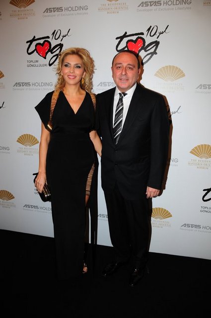 ARZU - ÖMER SABANCI
