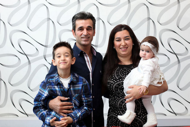 Özlem ve Zülküf Işık çifti, embriyo dondurma yöntemi ile 6 yıl arayla ikiz çocuk sahibi oldular