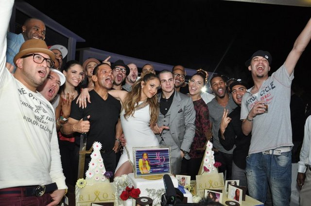 JENNIFER LOPEZ, CASPER SMART